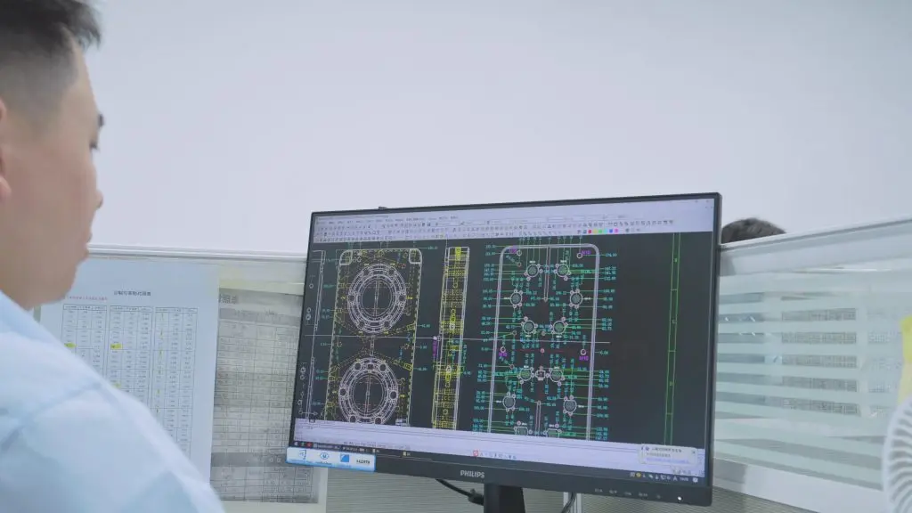 2D CAD Mold Design Review and Validation for Custom Plastic Parts, Professional Injection Mold Engineering Service