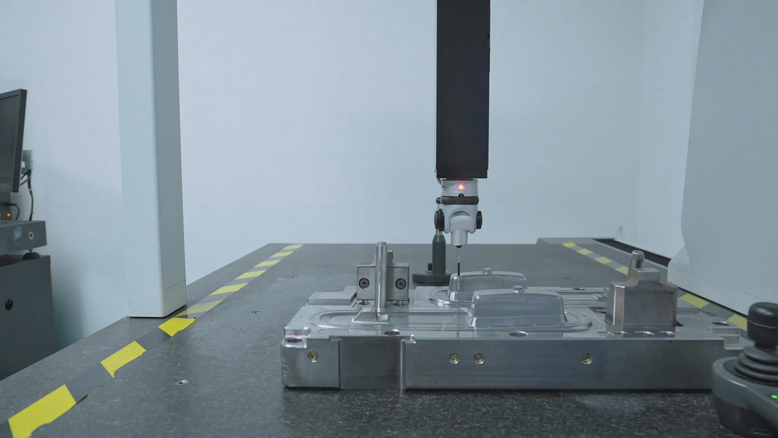 High-precision 3D CMM inspection for custom mold core, quality assurance process in mold manufacturing
