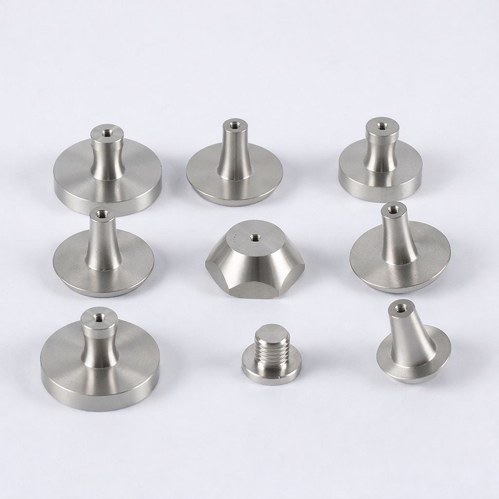 Custom precision CNC machined titanium alloy knobs and threaded studs for industrial equipment and machinery Custom precision CNC machined titanium alloy knobs and threaded studs for industrial equipment and machinery